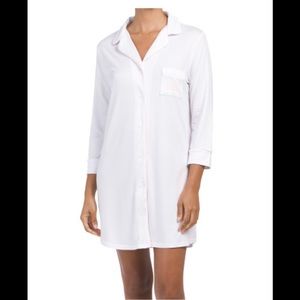 SOLD-RAE Dunn Bride Long Sleeve Notch Sleep Shirt  M